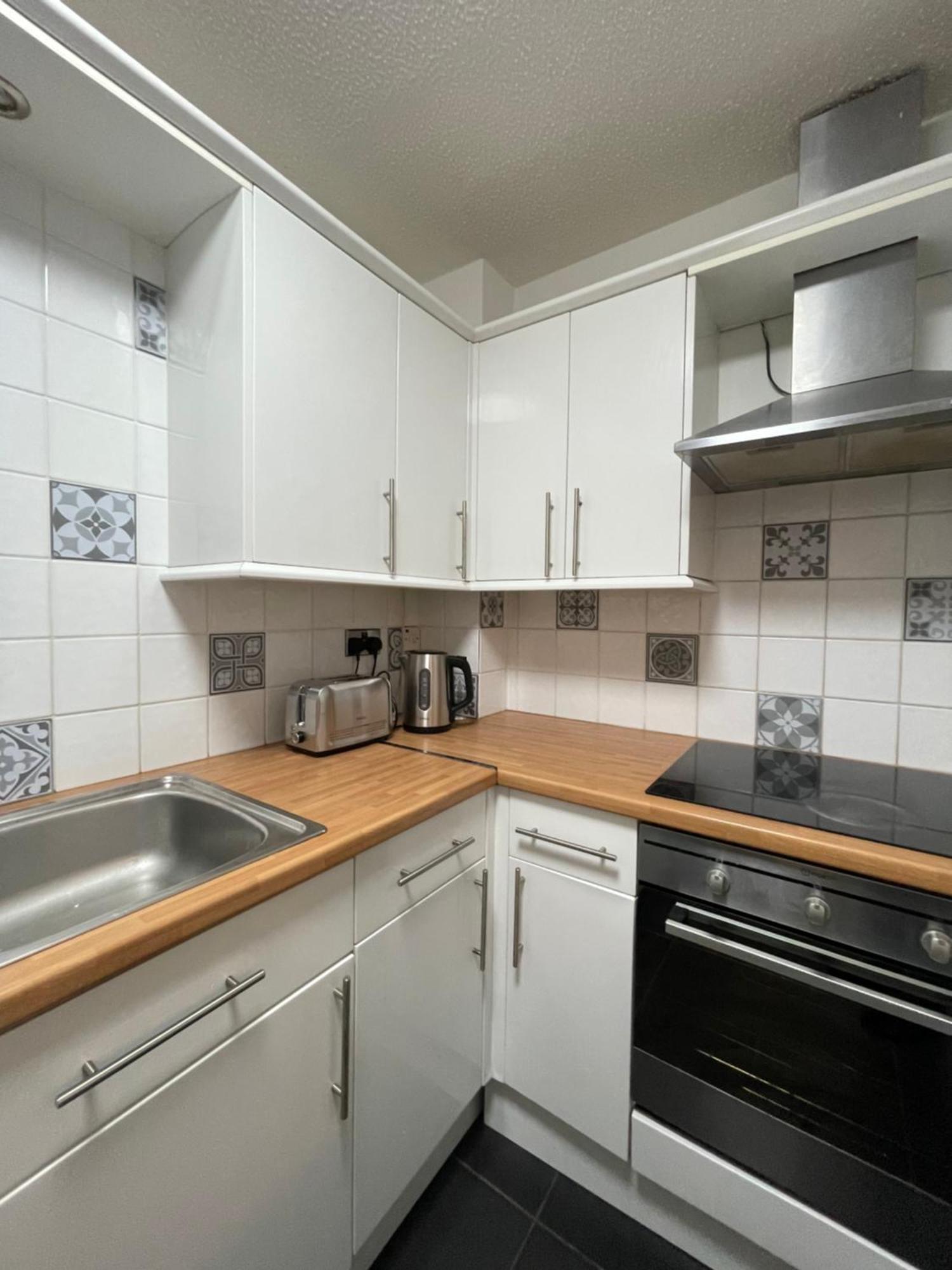 Cardiff Bay Apartment With Parking المظهر الخارجي الصورة