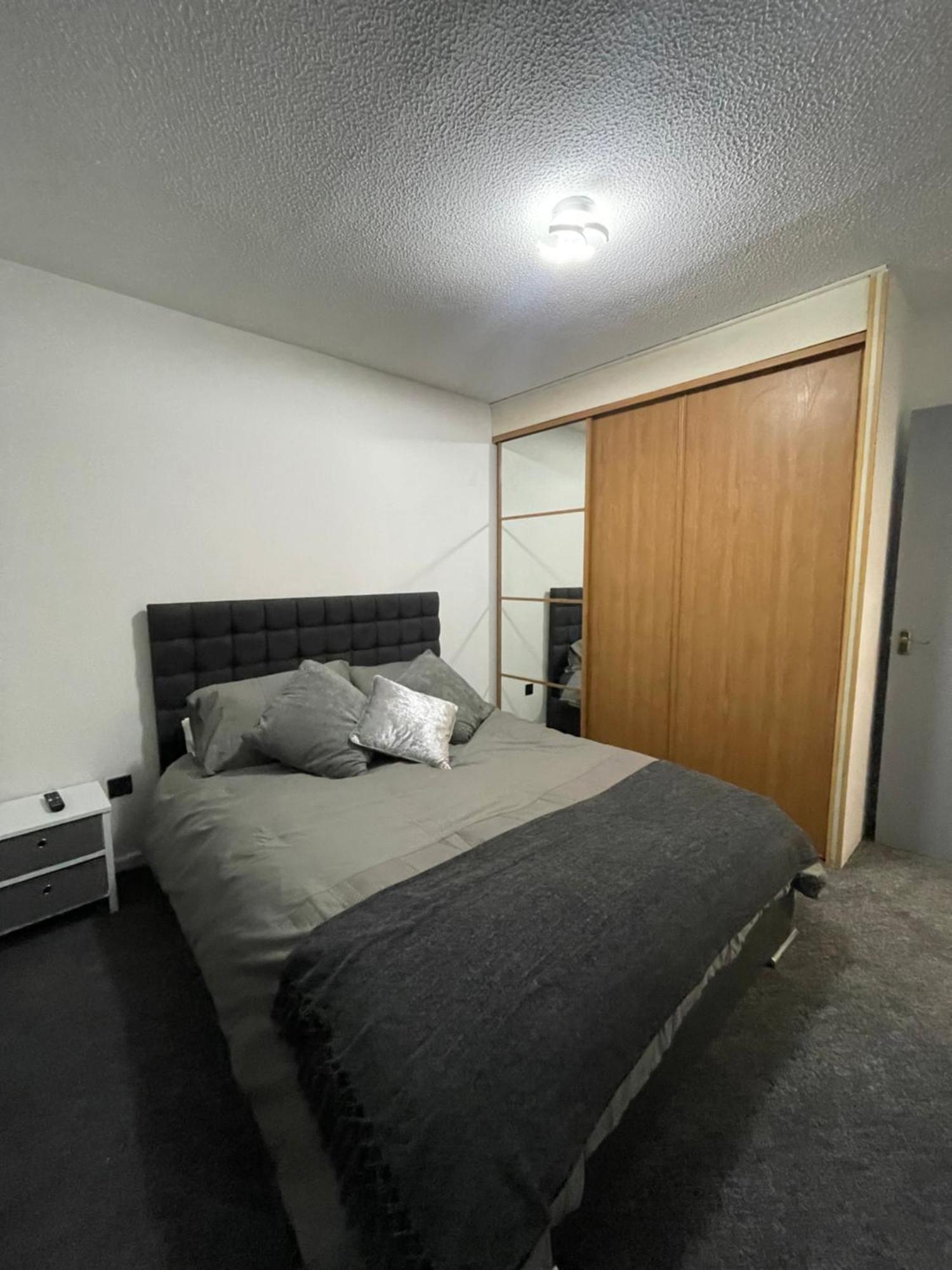 Cardiff Bay Apartment With Parking المظهر الخارجي الصورة